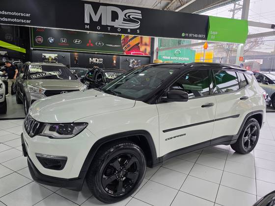 JEEP COMPASS 2.0 16V FLEX NIGHT EAGLE AUTOMÁTICO JEEP COMPASS 2.0 16V FLEX NIGHT EAGLE AUTOMÁTICO